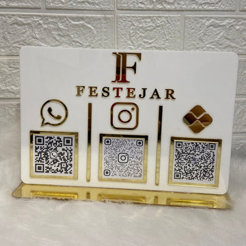 Placa com 3 QR Code