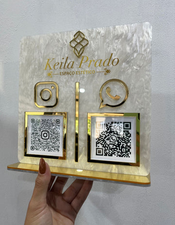 Placa com 2 QR Code