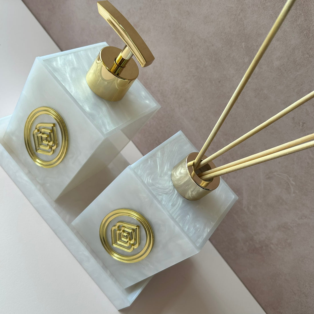 Kit lavabo SABONETEIRA + DIFUSOR + BANDEJA