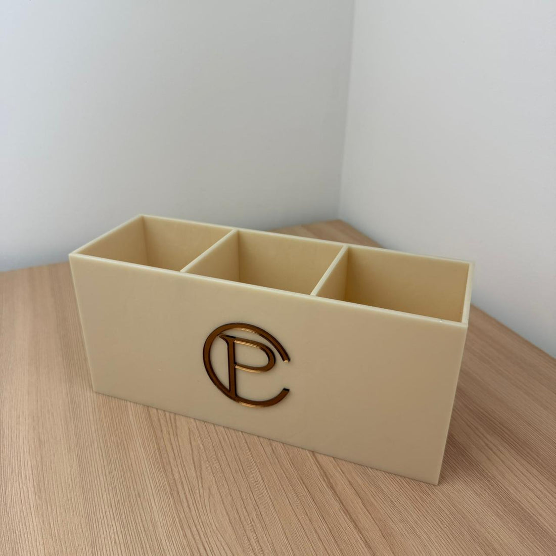 Organizador de pincéis triplo